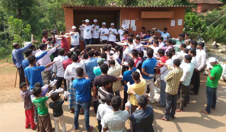 ಕತ್ತಲೆಕಾಡಿನಲ್ಲಿ ಸ್ವಚ್ಛತಾ ಅಭಿಯಾನ